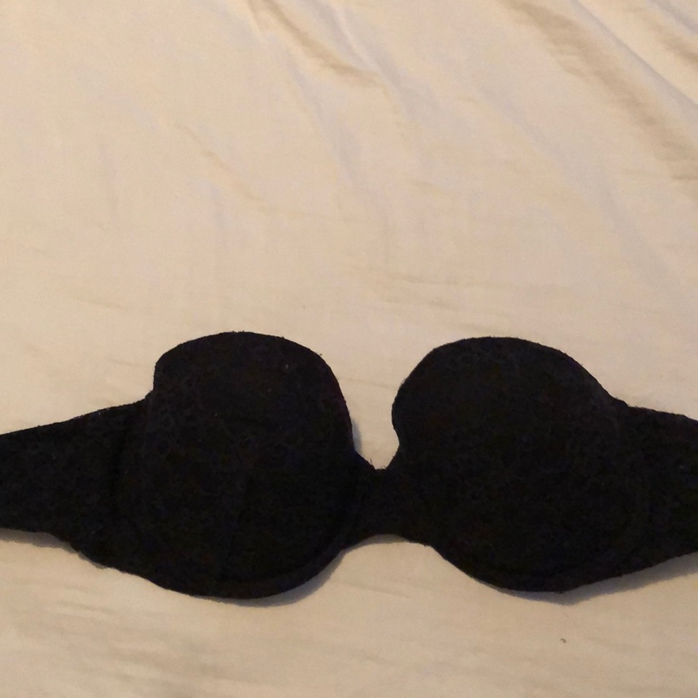 Black lace strapless Victoria Secret  bra